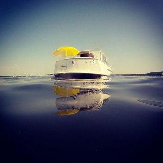 Im Boot und drum herum